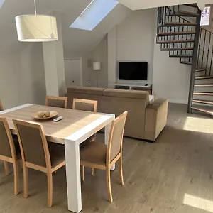 apartamentos-pinar-malaga-centro.es-andalucia.com/